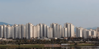 전세자금대출 규제 강화로 개편: 보증 비율 인하, 심사 강화, DSR 적용 2 보증 비율 인하, 심사 강화